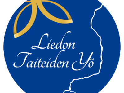Sinisellä pohjalla lukee Liedon Taiteiden Yö